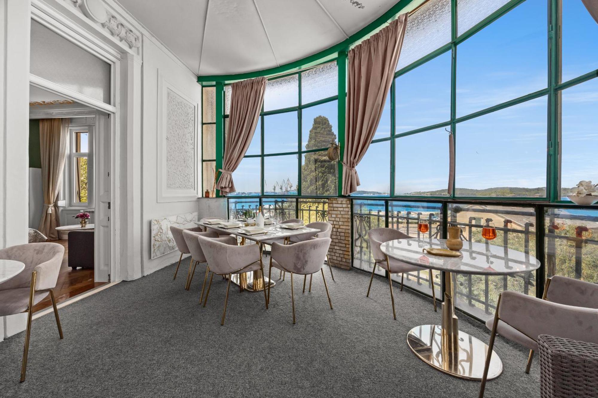 Villa Muenz Luxurious Residence Pula Zewnętrze zdjęcie