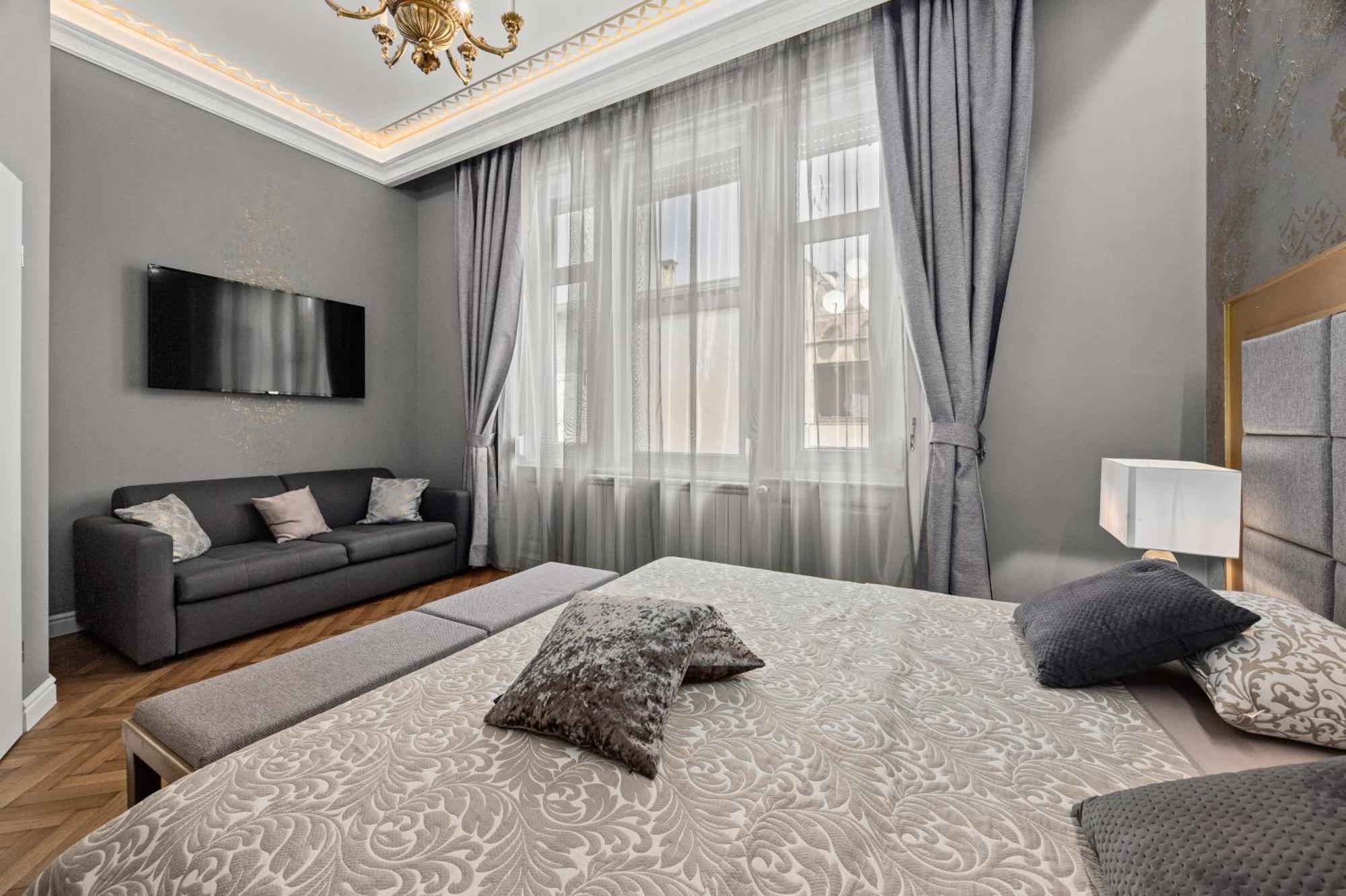 Villa Muenz Luxurious Residence Pula Zewnętrze zdjęcie