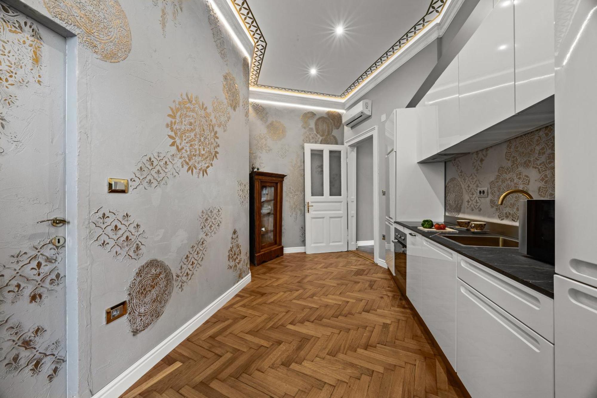 Villa Muenz Luxurious Residence Pula Zewnętrze zdjęcie